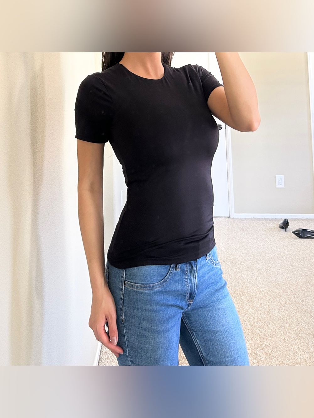 H&M Black Short Sleeve Fitted Crew Neck Tee